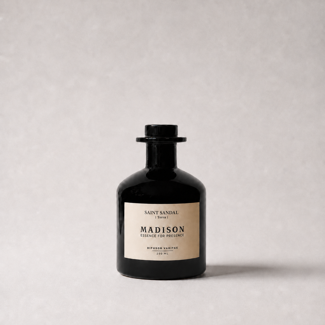 Difusor Varitas 250 ml <br> Saint Sandal Negro