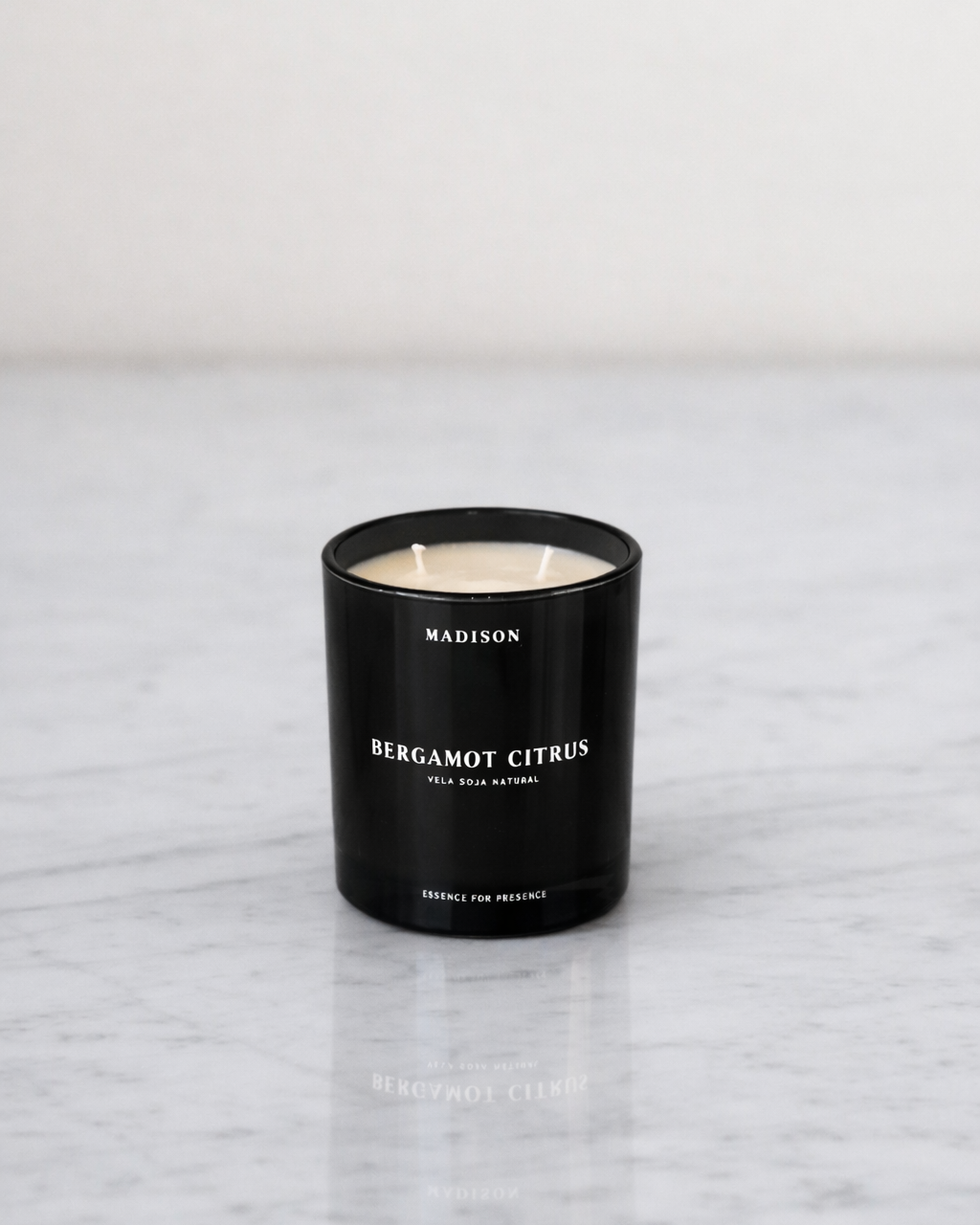 Vela Soja Natural 320 g <br> Bergamot Citrus Negro