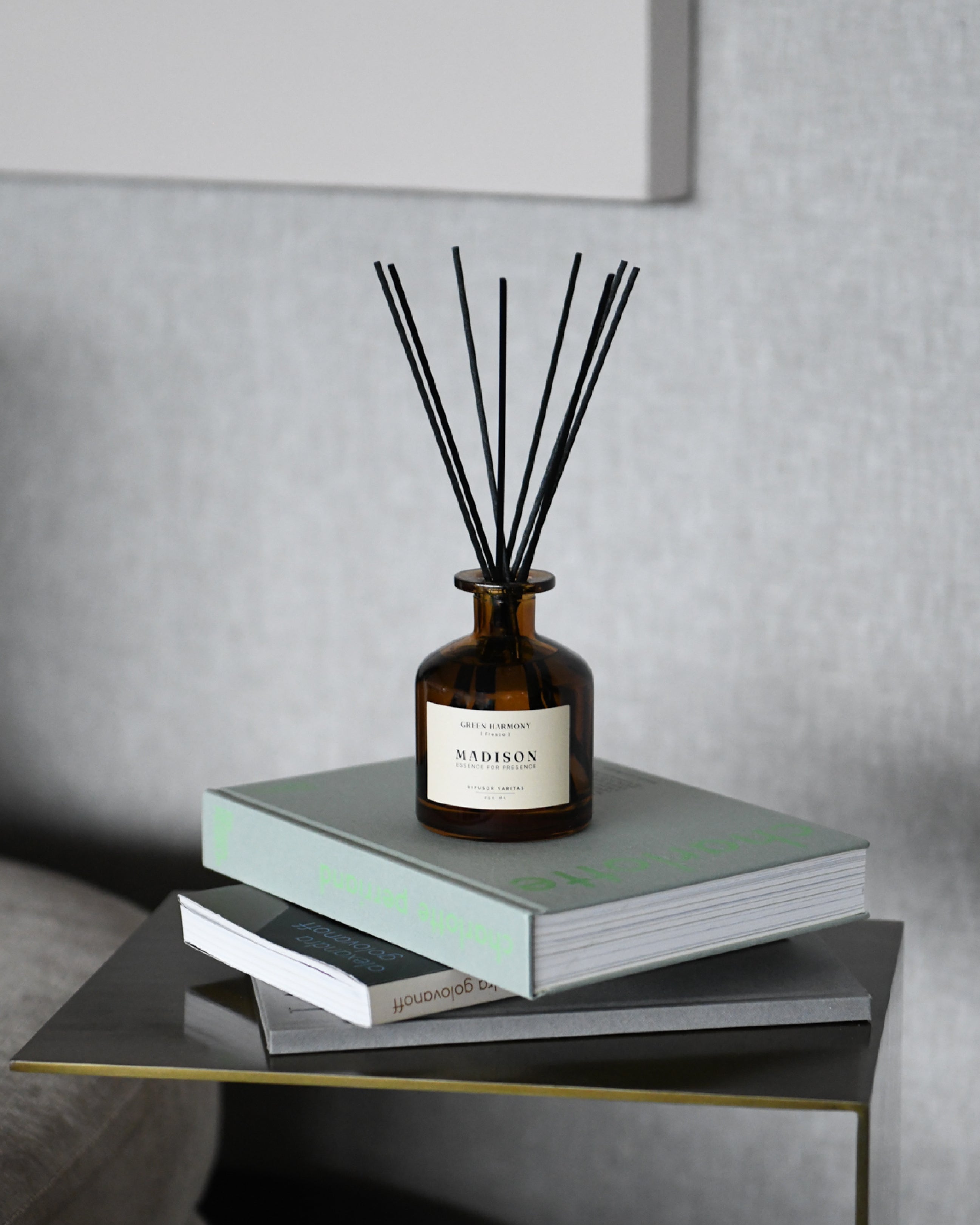 Difusor Varitas 250 ml <br> Green Harmony Ámbar