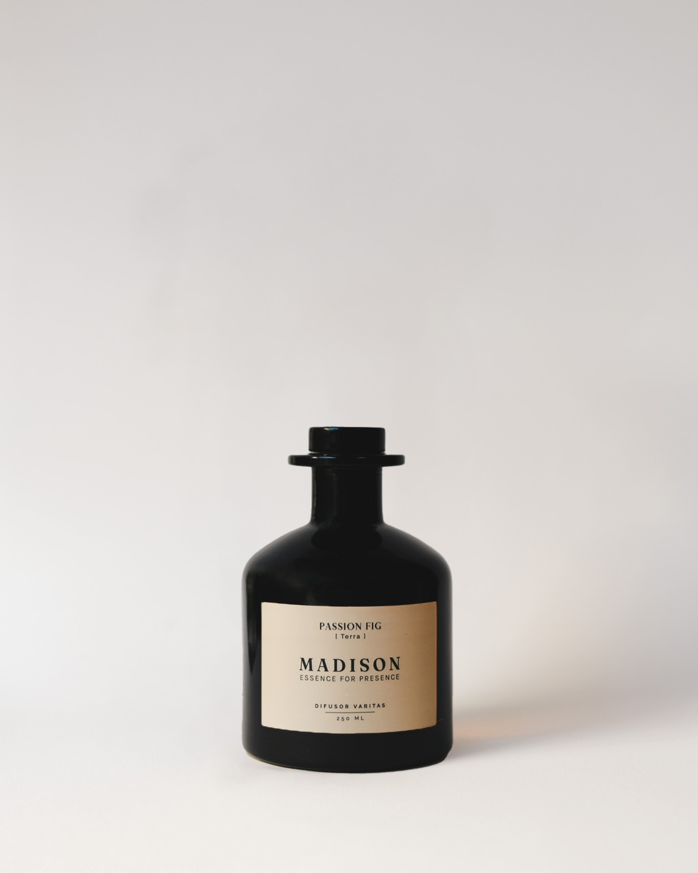 Difusor Varitas 250 ml <br> Passion Fig Negro