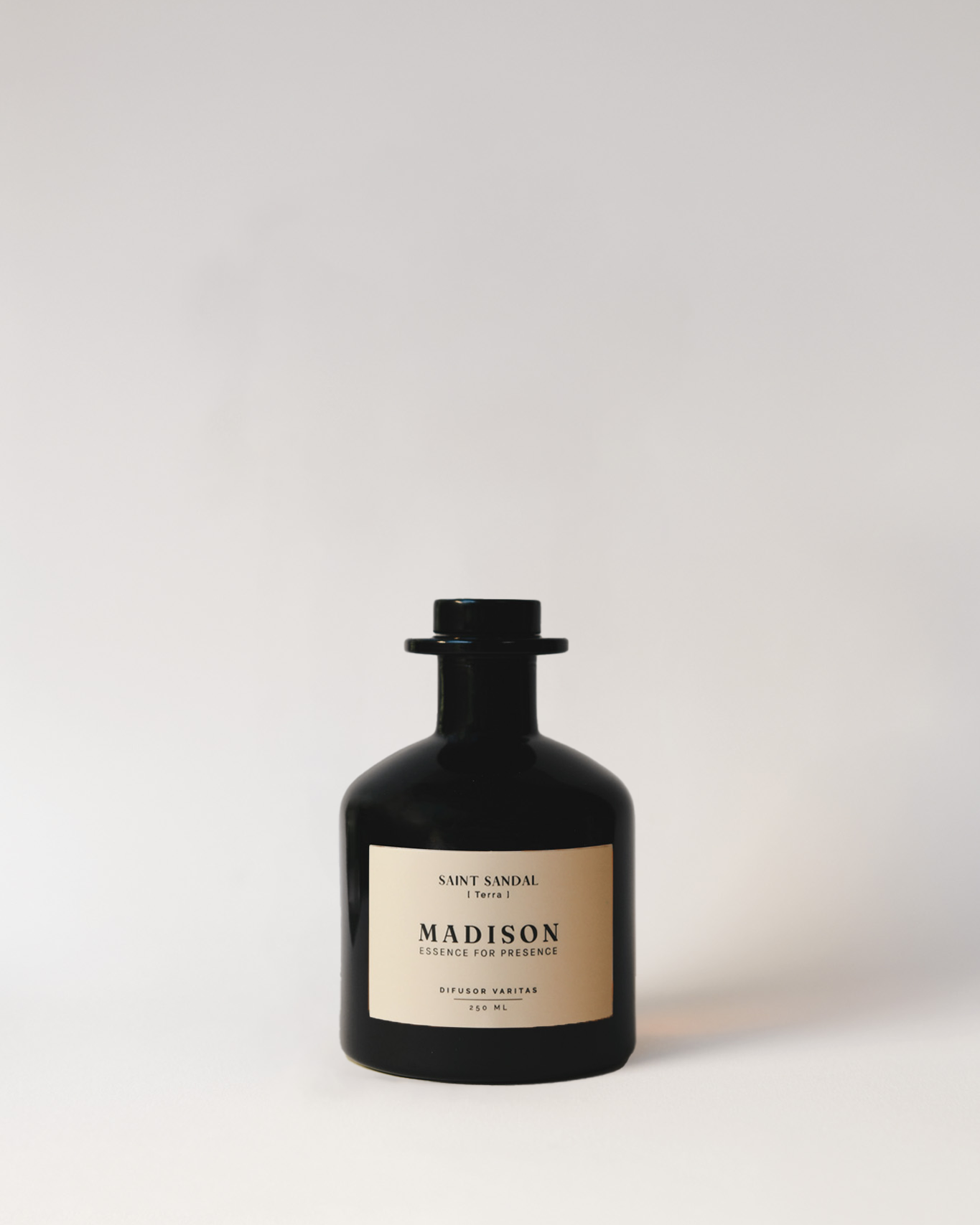 Difusor Varitas 250 ml <br> Saint Sandal Negro