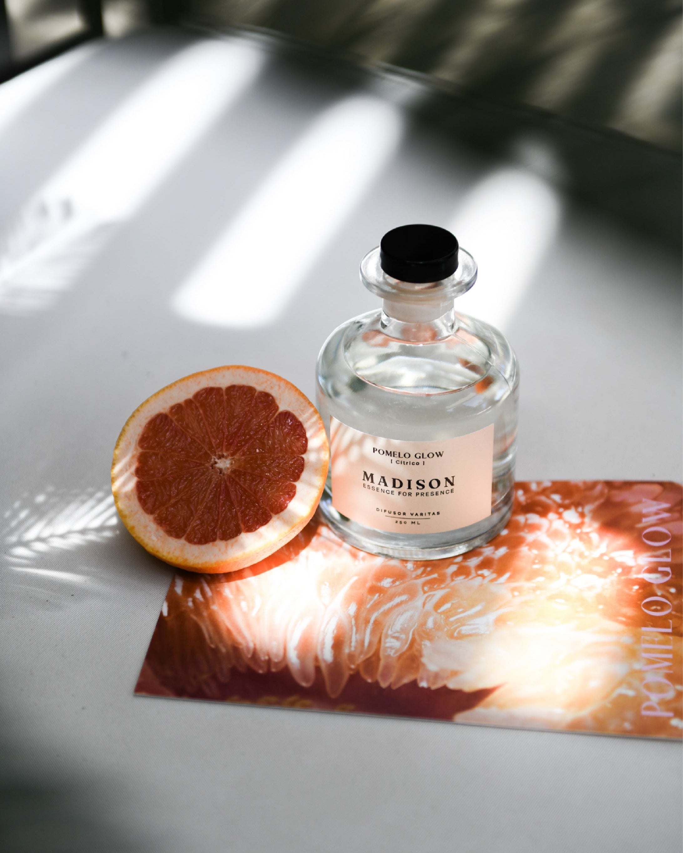 Difusor Varitas 150 ml <br> Pomelo Glow Transparente