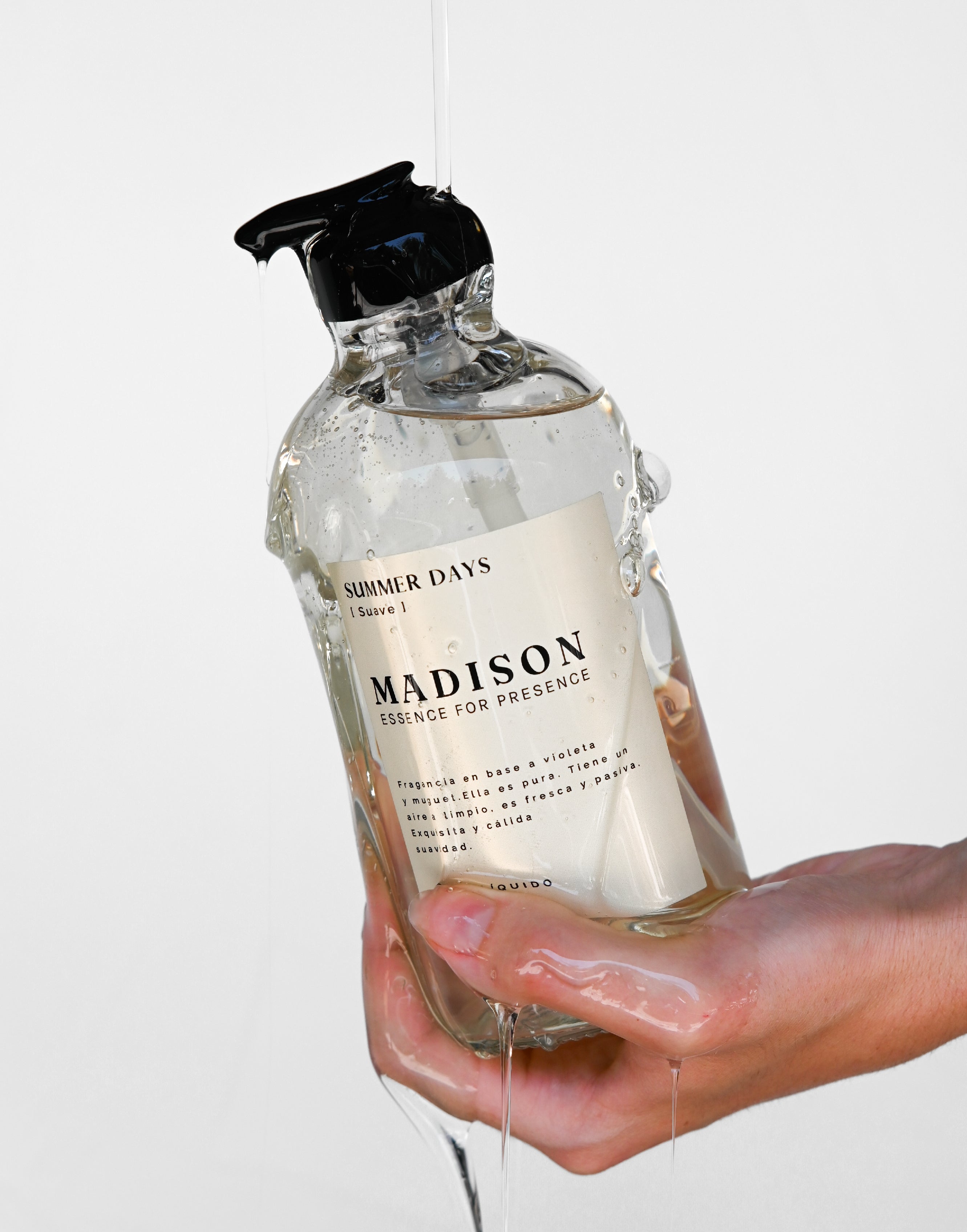 Jabón Líquido 500 ml <br> Black Cedar Transparente
