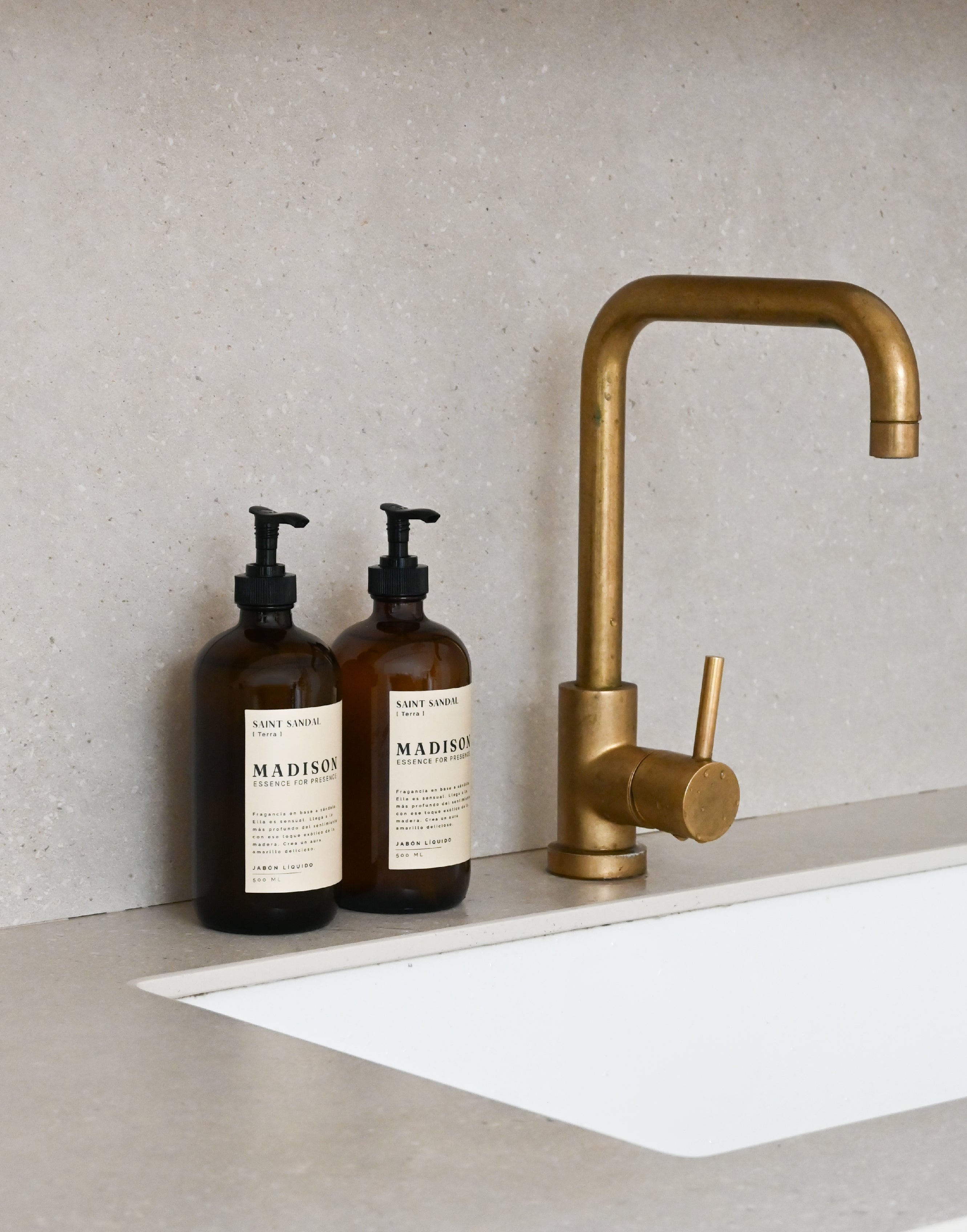 Jabón Líquido 500 ml <br> Tropical Chic Ámbar