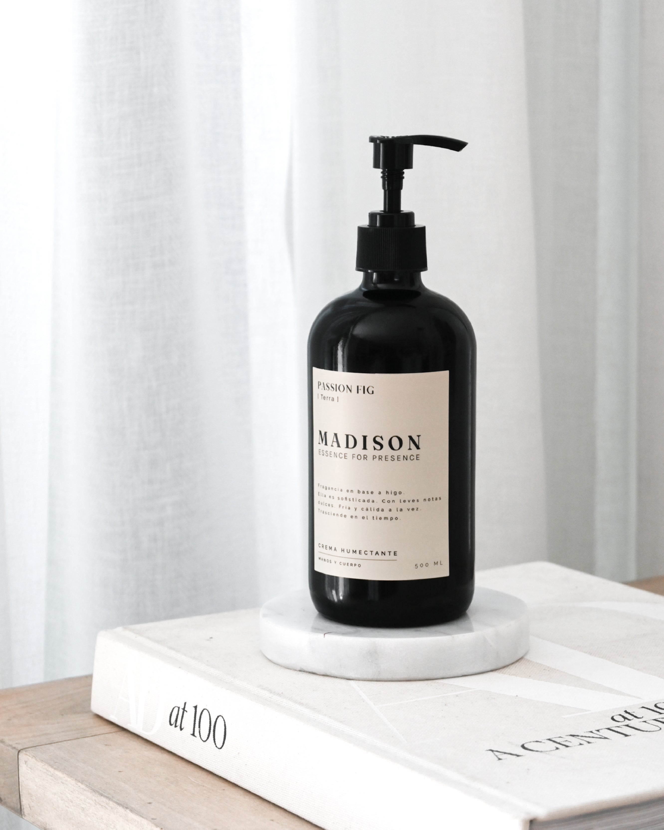 Crema Humectante 500 ml <br> Black Cedar Negro