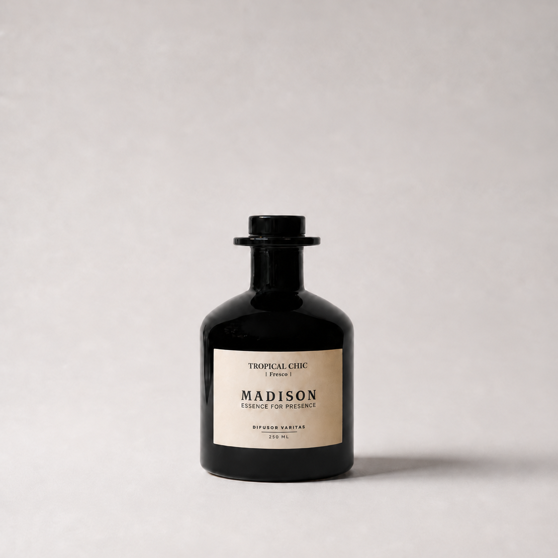 Difusor Varitas 250 ml <br> Tropical Chic Negro
