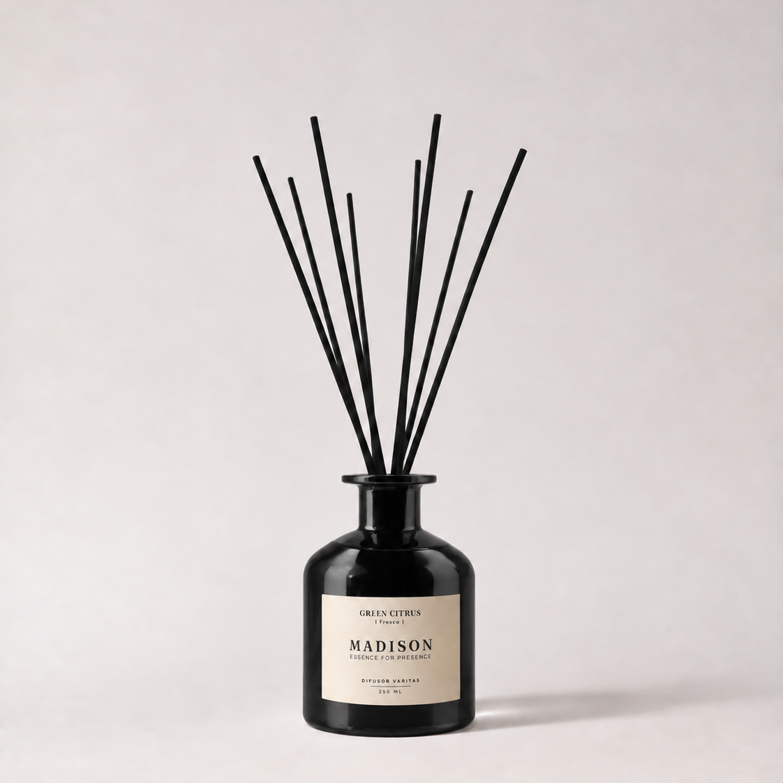 Difusor Varitas 250 ml <br> Green Citrus Negro
