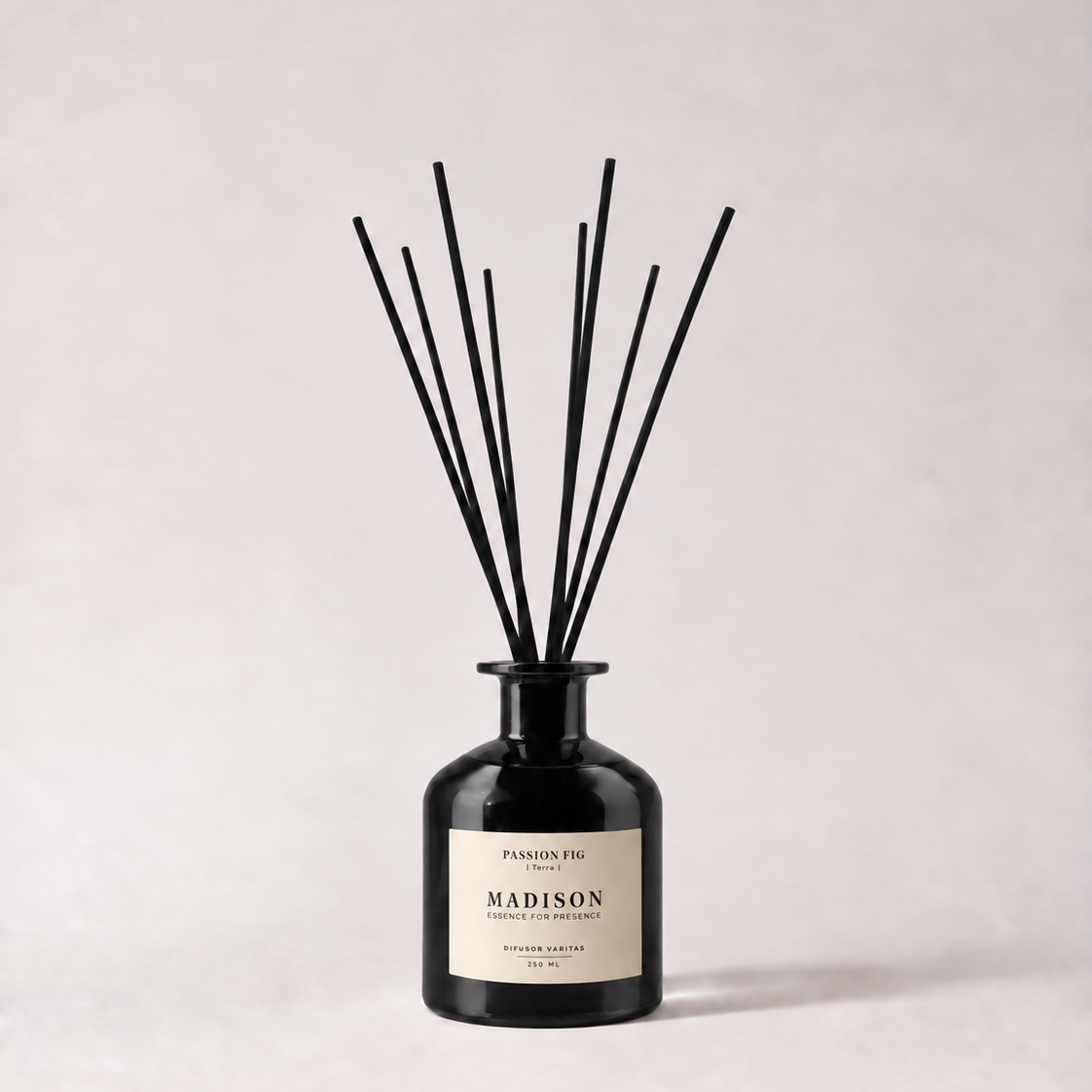Difusor Varitas 250 ml <br> Passion Fig Negro