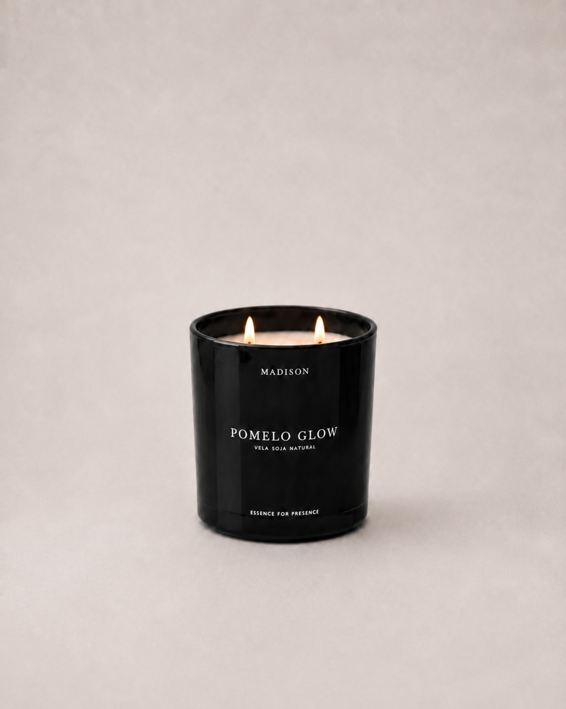 Vela Soja Natural 320 g <br> Pomelo Glow Negro