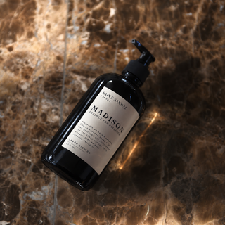 Jabón Líquido 500 ml <br> Saint Sandal Negro