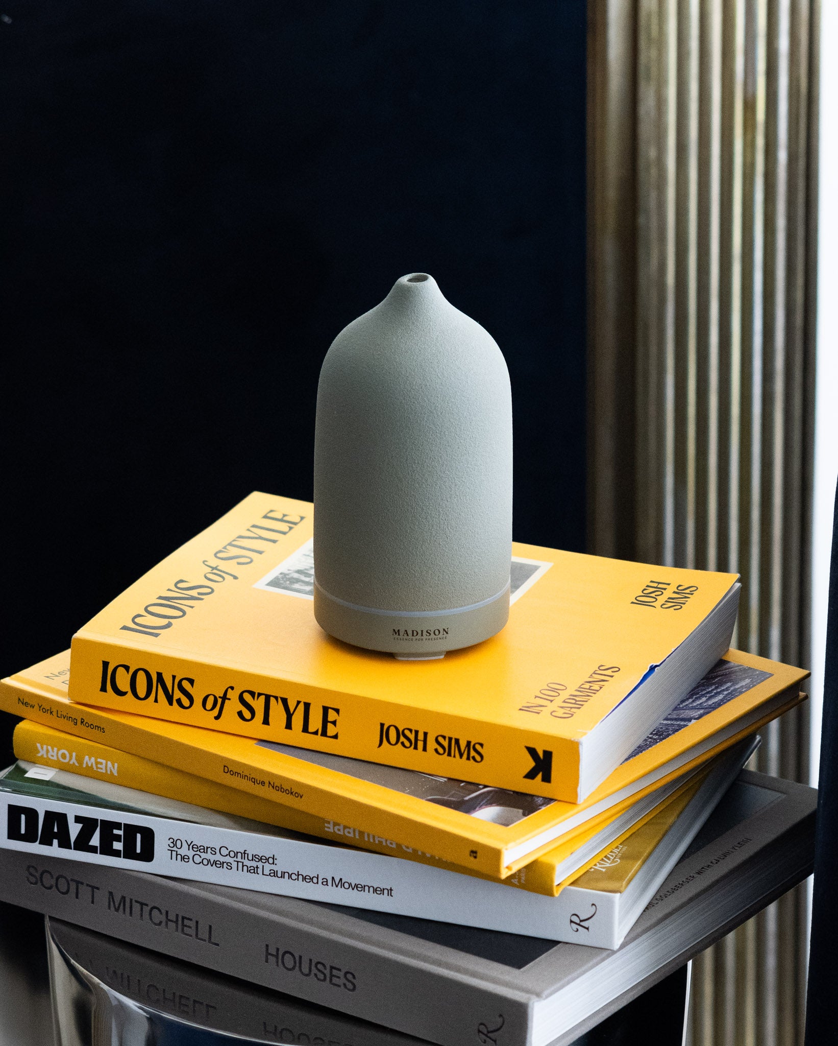 Pack Home Diffuser + Aceite Fragancia 30 ml <br> Black Cedar Gris