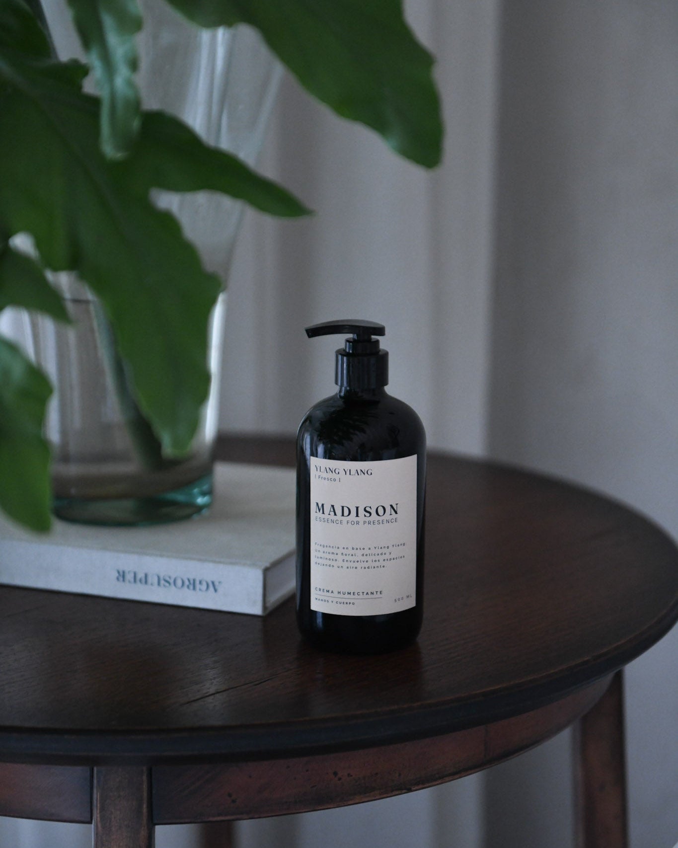 Crema Humectante 500 ml <br> Ylang Ylang Negro