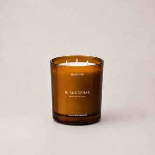 Vela Soja Natural 370 g <br> Black Cedar Ámbar