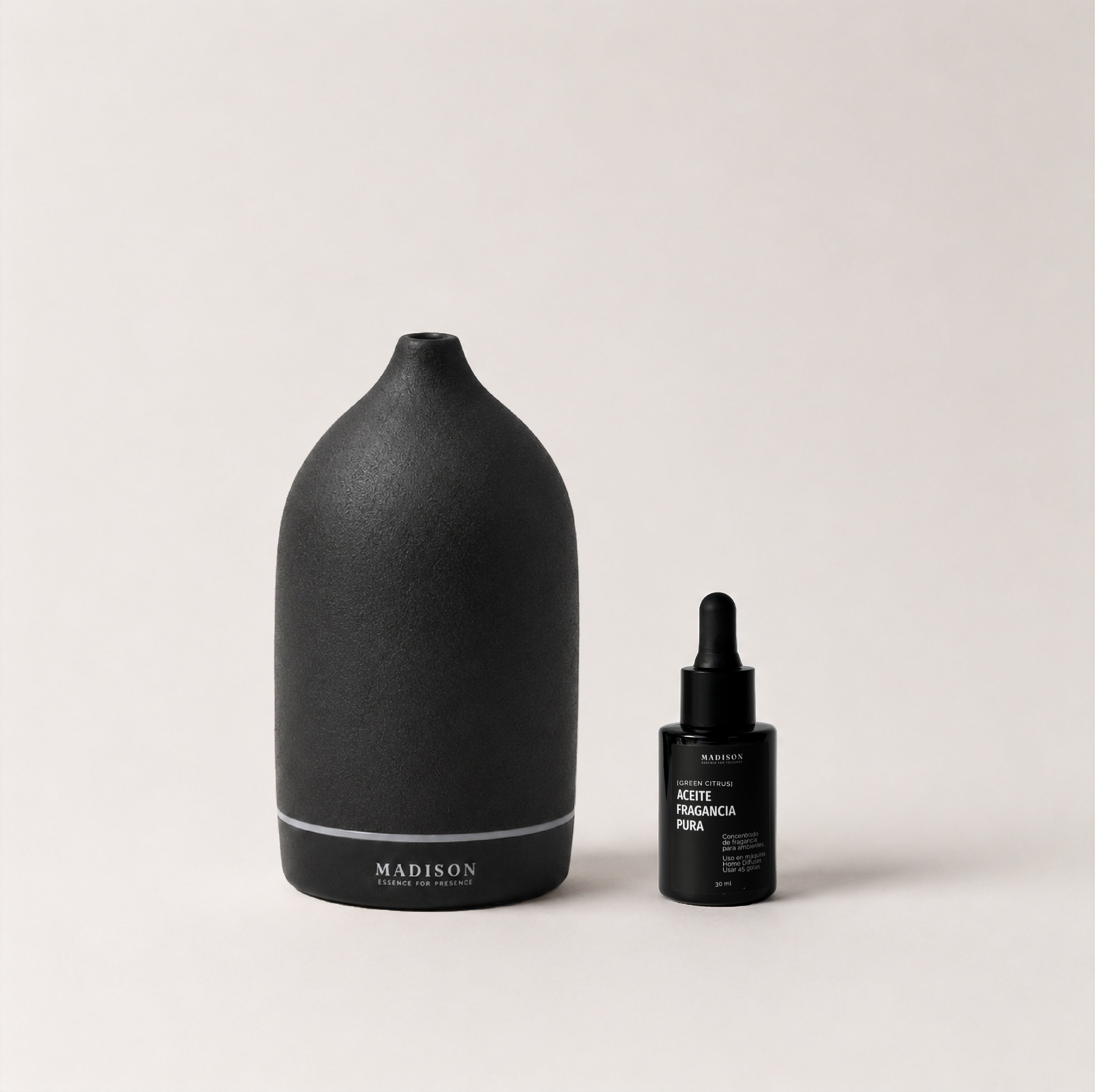Pack Home Diffuser Negro + <br> Aceite Fragancia 30 ml Green Citrus